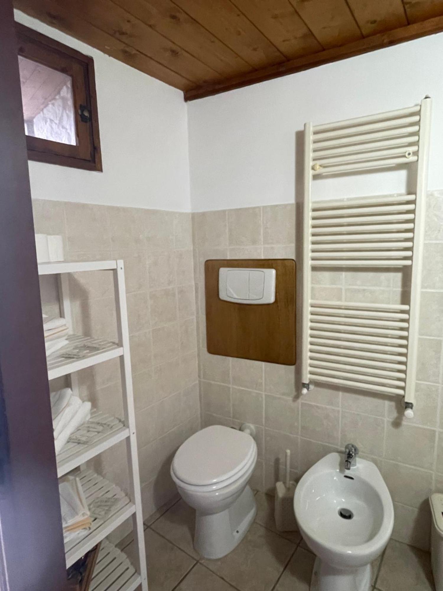 Piazzetta Del Forno Grazioso Bilocale Ad Assergi Exterior foto
